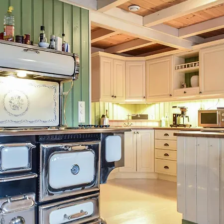 Feriehus Stunning In Lindesnes W/ Jacuzzi And 5 Bedrooms *