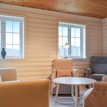 Stunning In Lindesnes W/ Jacuzzi And 5 Bedrooms *